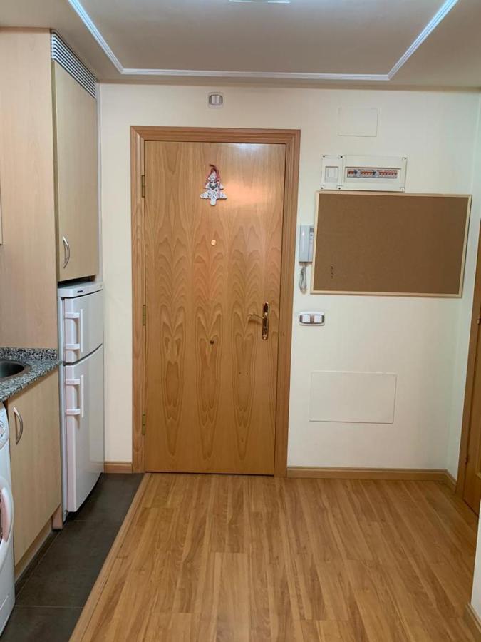Apartamento Mota-2 Huca-Los Prados; Parking Y Wifi Gratis Oviedo Dış mekan fotoğraf
